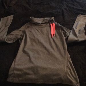 Layer 8 quick dry pullover